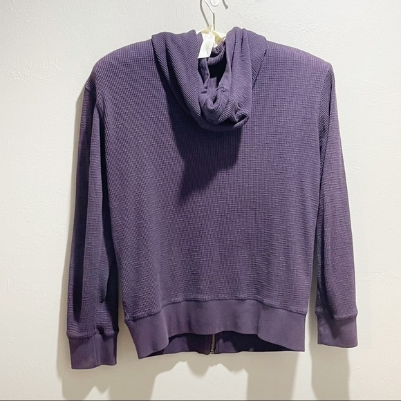 🍀LUCKY BRAND Women’s Purple Thermal Waffle Knit Kangaroo Pocket Hoodie Size M - Picture 2 of 10